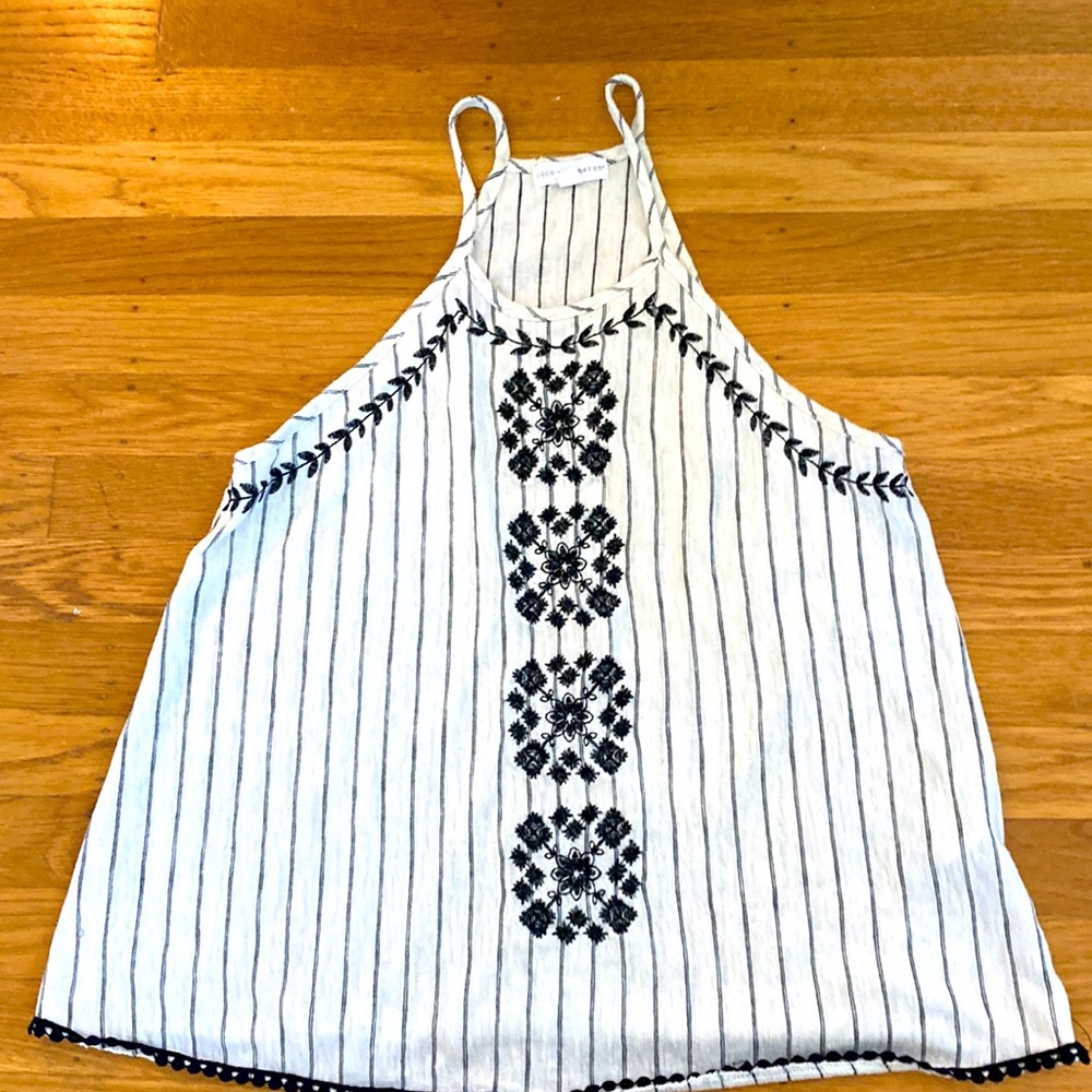 Cute black and white tank top